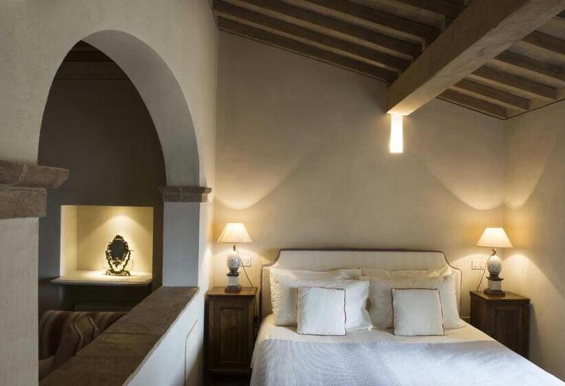 اتاق پرستیژ, Castello Di Velona Resort, Thermal Spa & Winery