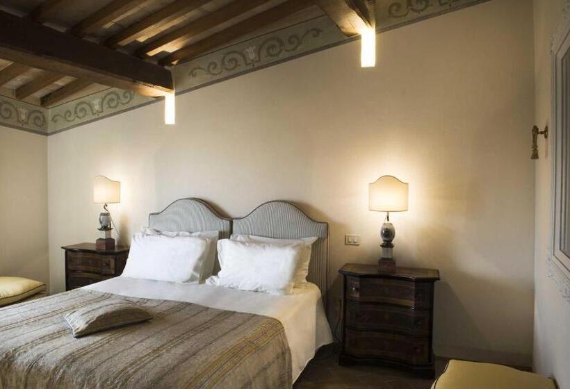 Suite with Terrace, Castello Di Velona  The Leading S Of The World