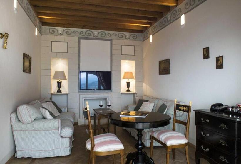 Suite with Terrace, Castello Di Velona  The Leading S Of The World