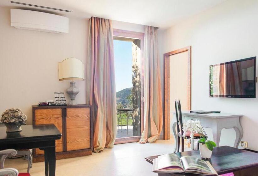 Suite with Terrace, Castello Di Velona Resort, Thermal Spa & Winery