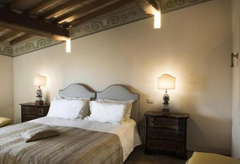 Suite with Terrace, Castello Di Velona  The Leading S Of The World