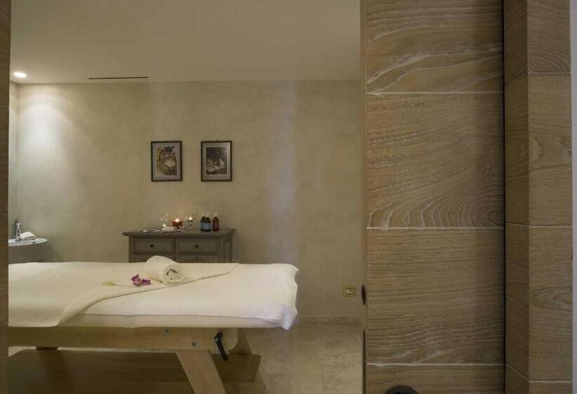 سوئیت با چشمانداز, Castello Di Velona Resort, Thermal Spa & Winery