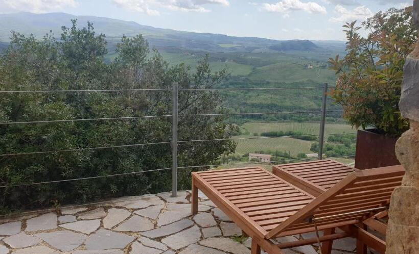 آپارتمان 1 خوابه با تراس, Castello Di Velona Resort, Thermal Spa & Winery