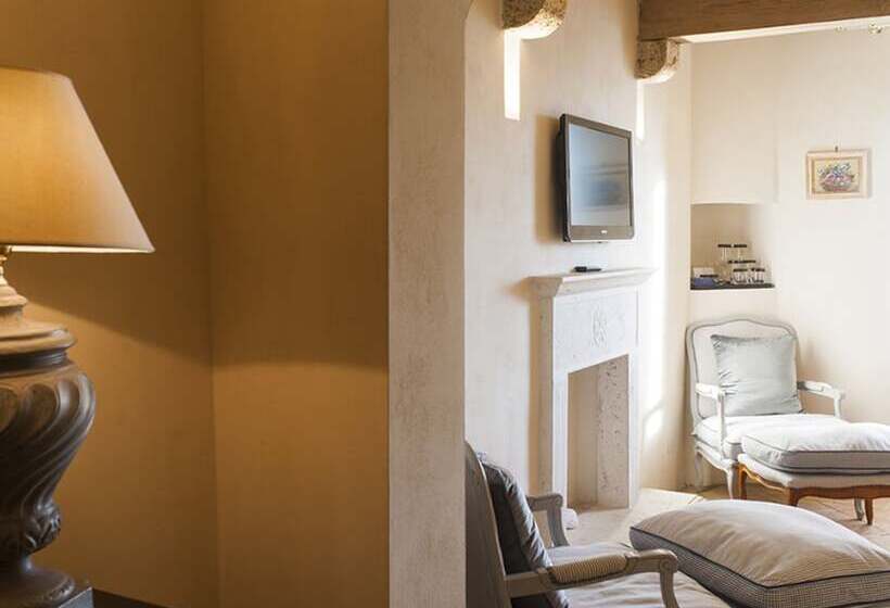 اتاق پرستیژ, Castello Di Velona Resort, Thermal Spa & Winery