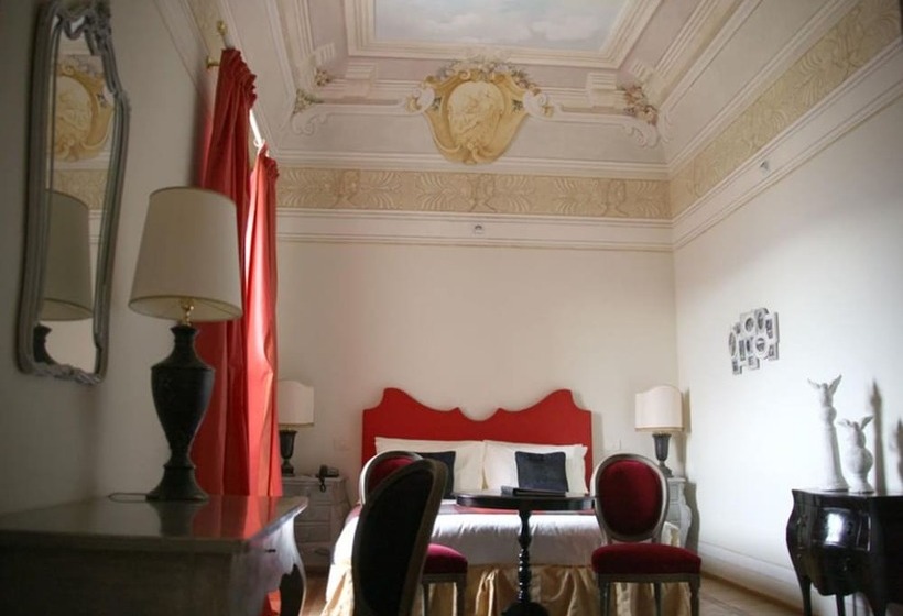 سوئیت جونیور کلاسیک, Castello Di Velona Resort, Thermal Spa & Winery