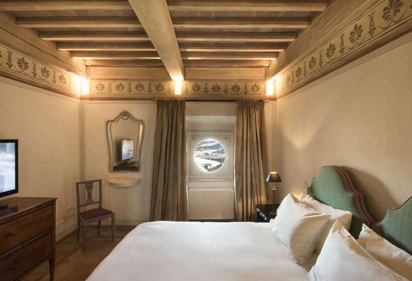 سوئیت جونیور کلاسیک, Castello Di Velona Resort, Thermal Spa & Winery