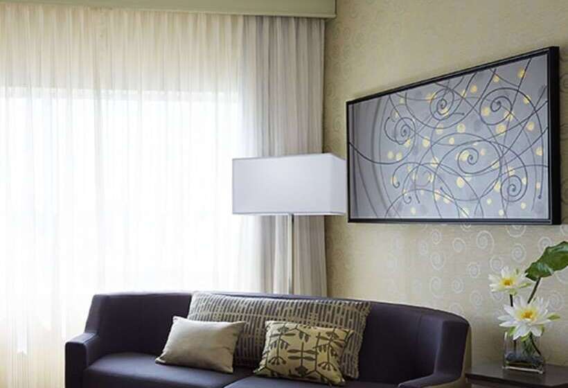 חדר סטנדרט, Courtyard By Marriott Montreal Airport