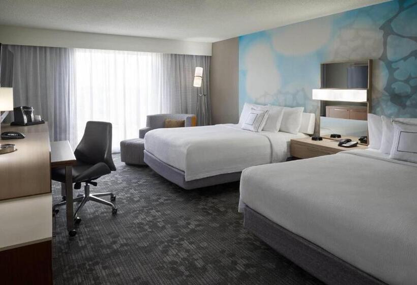 اتاق استاندارد, Courtyard By Marriott Toronto Airport