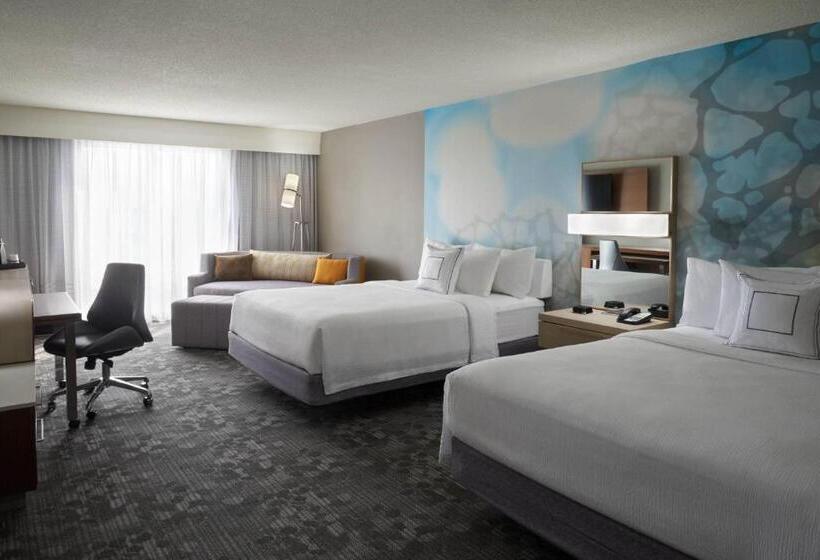 اتاق استاندارد با 2 تخت دوبل, Courtyard By Marriott Toronto Airport