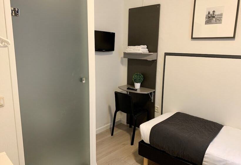 Standard Single Room, De La Bourse