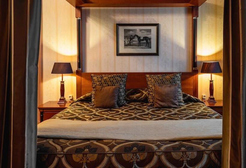سوییت سوپریور, Grand Hotel En Résidence De Draak
