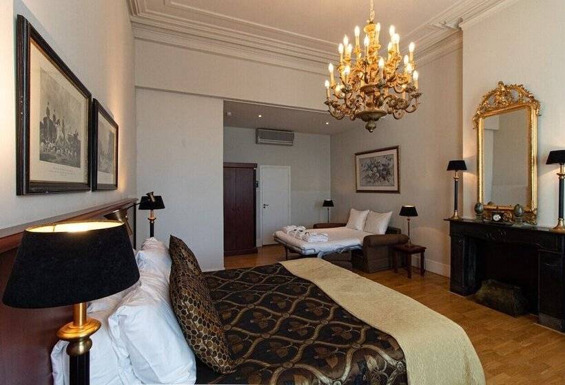 سوییت جونیور, Grand Hotel En Résidence De Draak