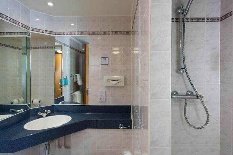 اتاق استاندارد, Holiday Inn Express Cardiff Airport By Ihg