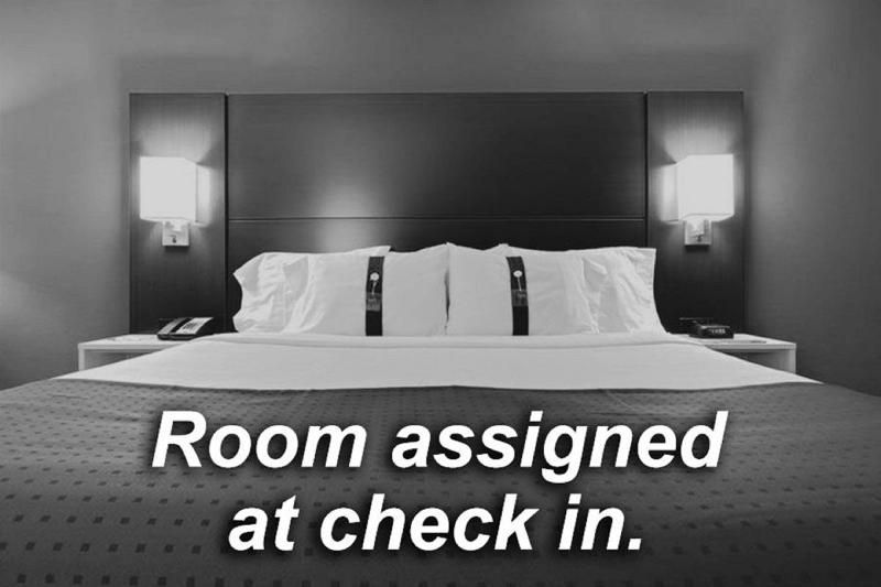 اتاق استاندارد, Holiday Inn Express Dryden, An Ihg