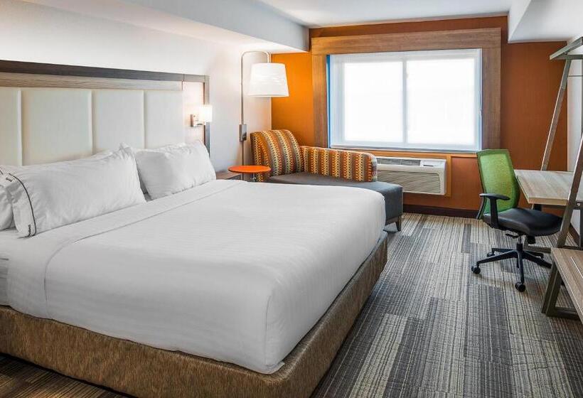 اتاق استاندارد با تخت بزرگ, Holiday Inn Express & Suites Halifax   Bedford, An Ihg