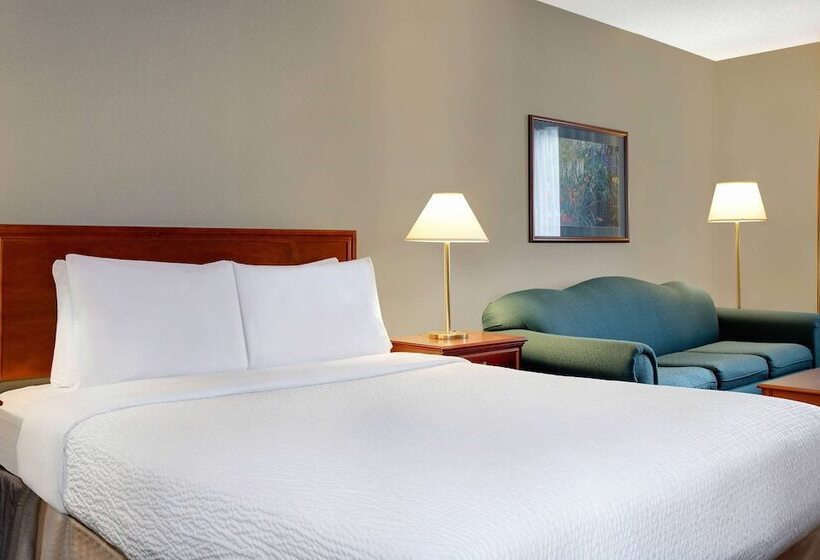 اتاق لوکس, Days Inn By Wyndham Whitecourt