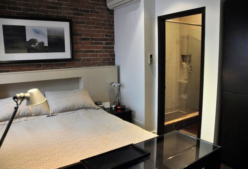 اتاق لوکس, Unique Stays   1595 St Denis