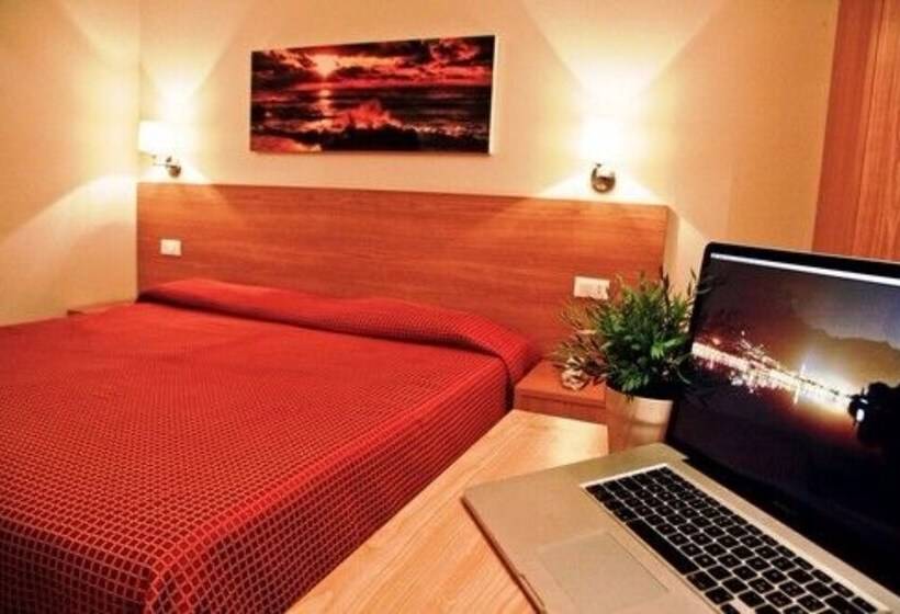 اتاق استاندارد چهارنفره با بالکن, Majorca Sul Mare In Centro A Riccione