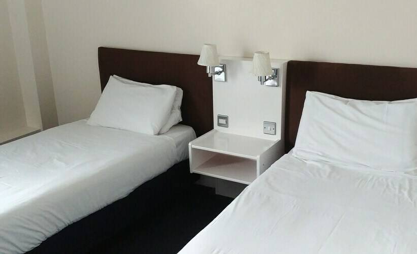 اتاق استاندارد, Metro Inns Walsall