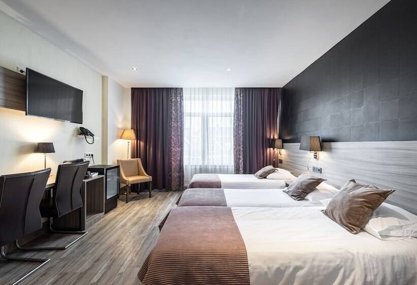 اتاق استاندارد سه نفره, Milano
