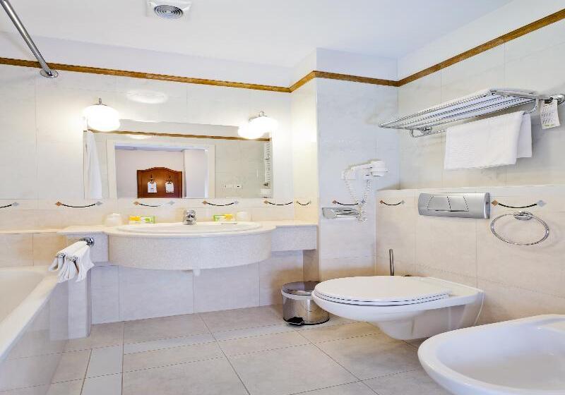 اتاق استاندارد, Qubus Hotel Wrocław