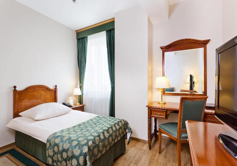 اتاق استاندارد یک نفره, Qubus Hotel Wrocław