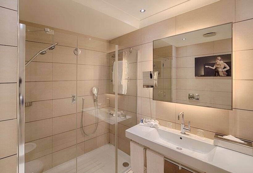 اتاق سوپریور, Radisson Blu Hotel Milan
