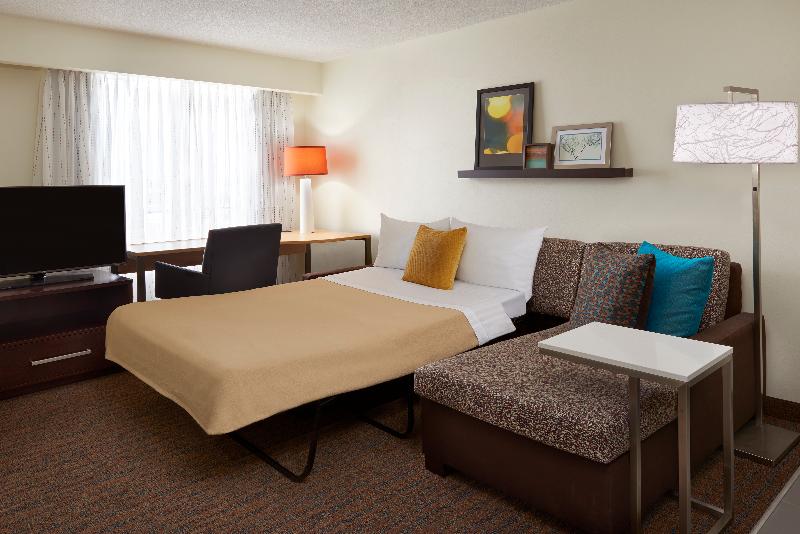 سوییت, Residence Inn By Marriott Toronto Airport