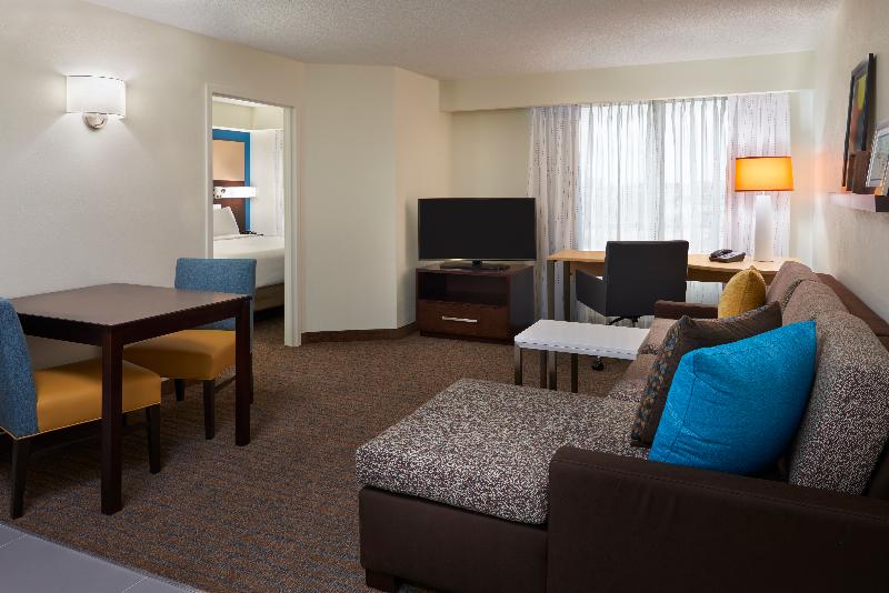سوییت, Residence Inn By Marriott Toronto Airport