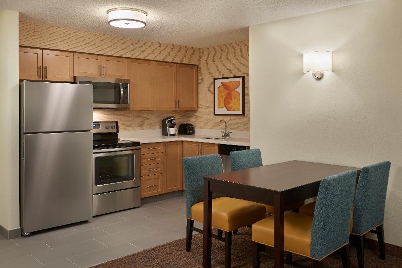 سوئیت 2 خوابه, Residence Inn By Marriott Toronto Airport