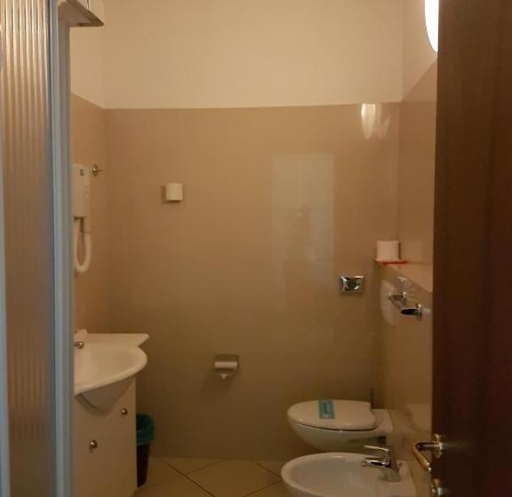 اتاق اکونومی, & Residence La Sibilla Cusiana