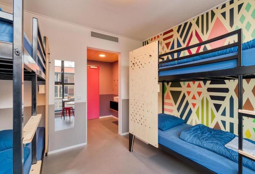 تختخواب در اتاق مشترک, Stayokay Hostel Maastricht