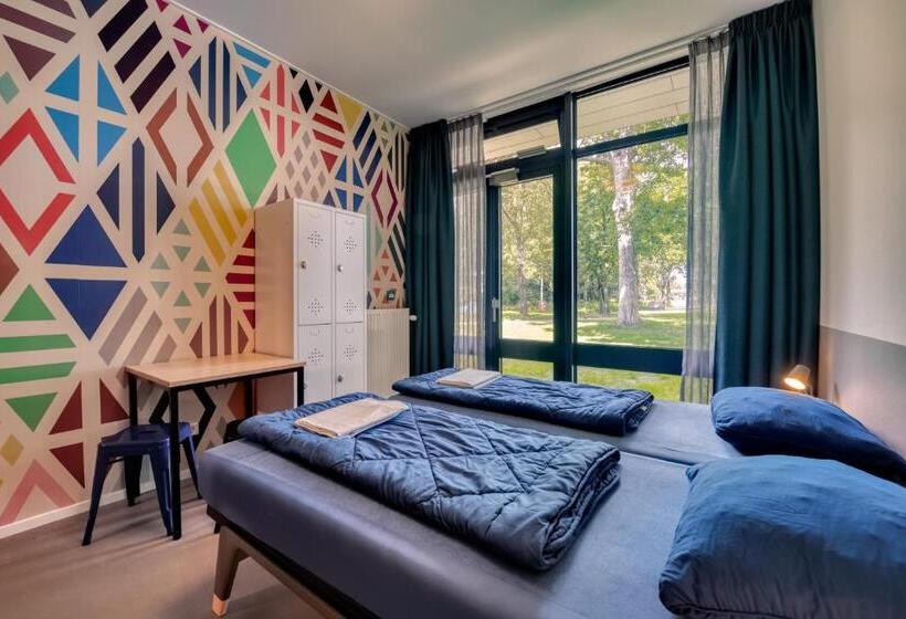 اتاق خانوادگی, Stayokay Hostel Maastricht