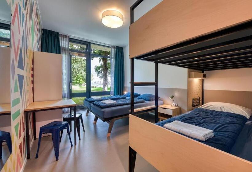 اتاق خانوادگی, Stayokay Hostel Maastricht