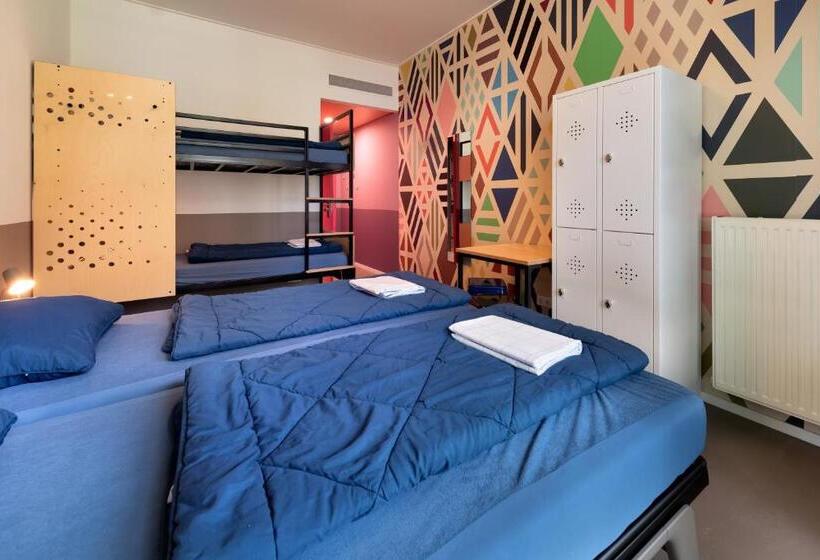 اتاق خانوادگی, Stayokay Hostel Maastricht