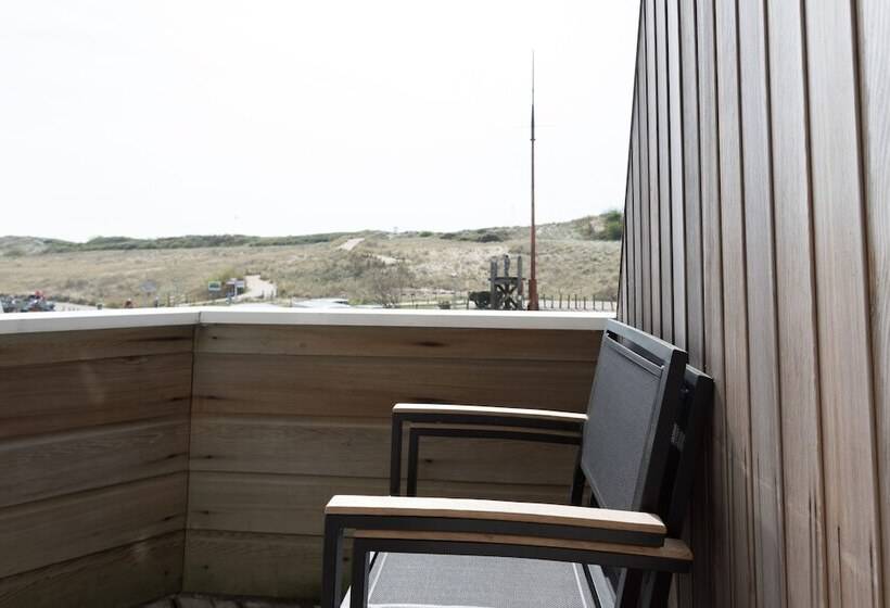 سوییت جونیور, Strandhotel Westduin