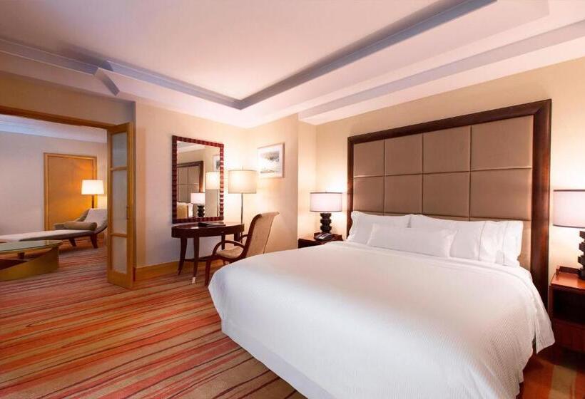 سوئیت اجرایی با تخت کینگ, The Westin Dhaka