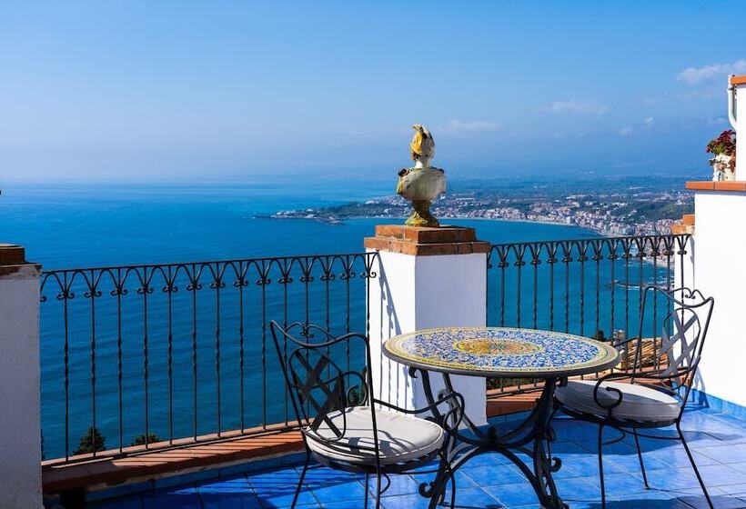آپارتمان 1 خوابه با تراس, Villa Carlotta