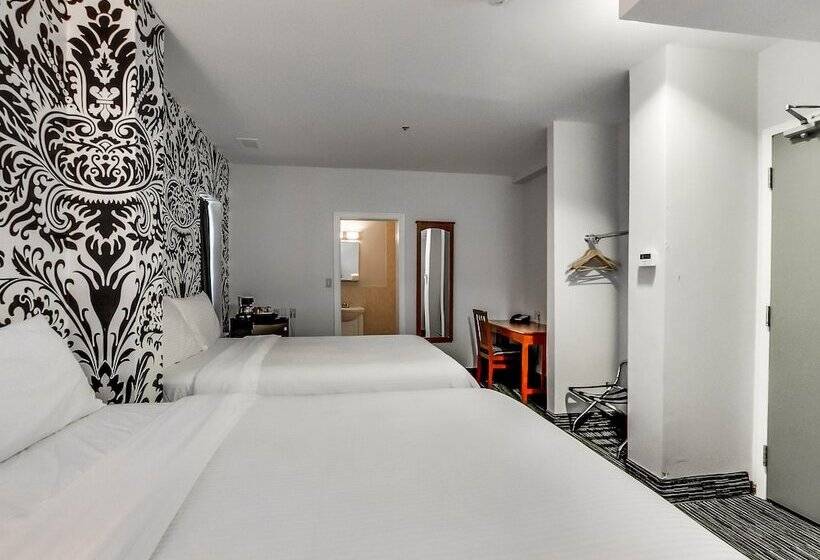 اتاق لوکس, Isabella Hotel And Suites