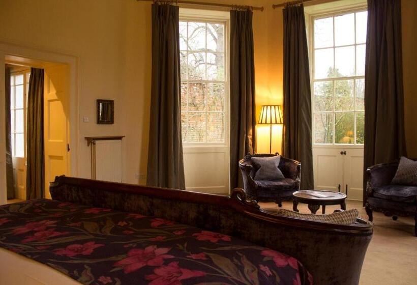 スタンダードルーム, The Ickworth Hotel And Apartments   A Luxury Family