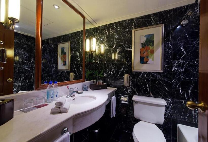 اتاق لوکس با تخت بزرگ, Clarion Tianjin