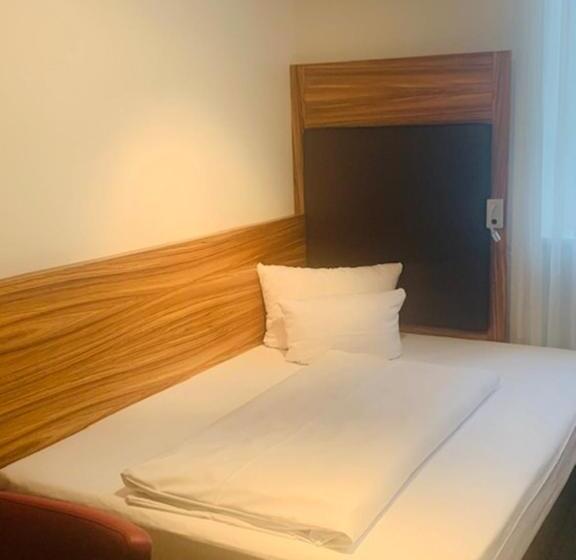 اتاق اکونومی, Achat Hotel Regensburg Herzog Am Dom