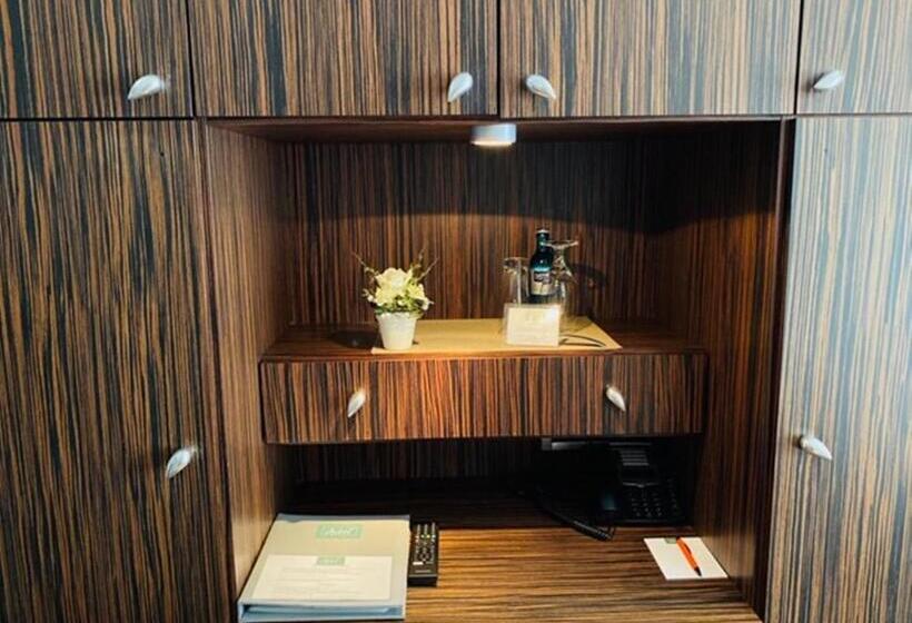 اتاق اکونومی, Achat Hotel Regensburg Herzog Am Dom