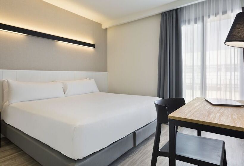 Superior Room, Acta Bcn 40