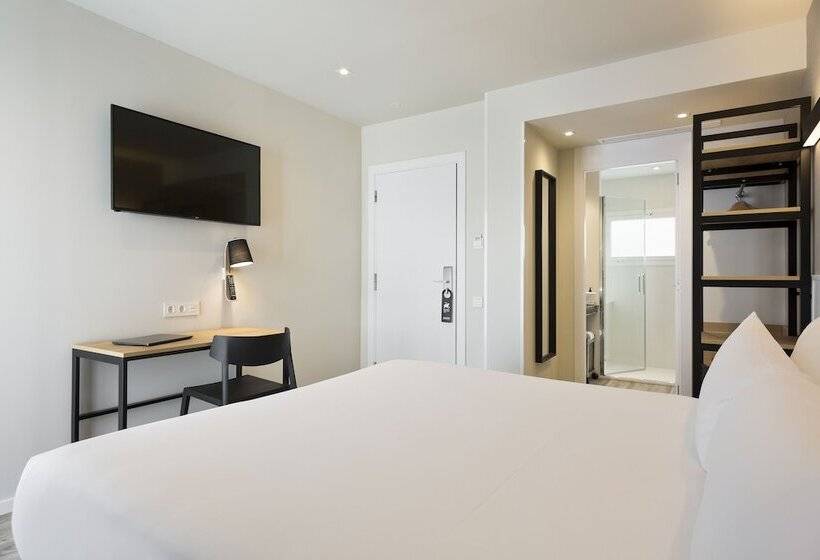 Superior Room, Acta Bcn 40