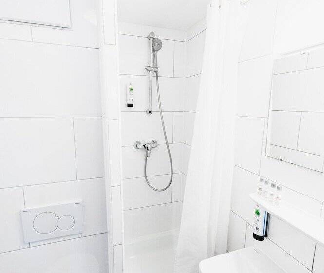اتاق استاندارد یک نفره, City Hotel Fellbach 24h Check In