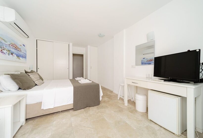 اتاق سوپریور, Costa Sariyaz Hotel Bodrum