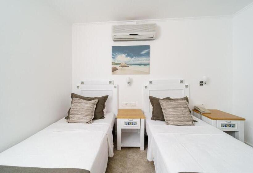 اتاق استاندارد, Costa Sariyaz Hotel Bodrum