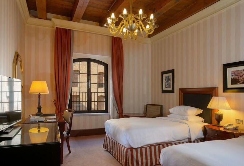 Standard Room, Hilton Molino Stucky Venice