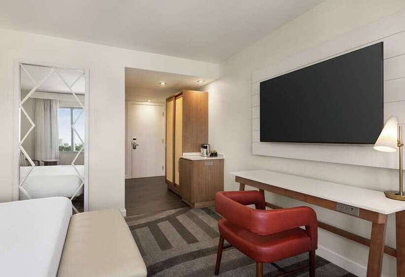 اتاق لوکس با چشم‌انداز دریا, Hilton Sanya Yalong Bay Resort & Spa